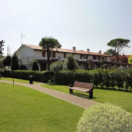Apartment In 38400